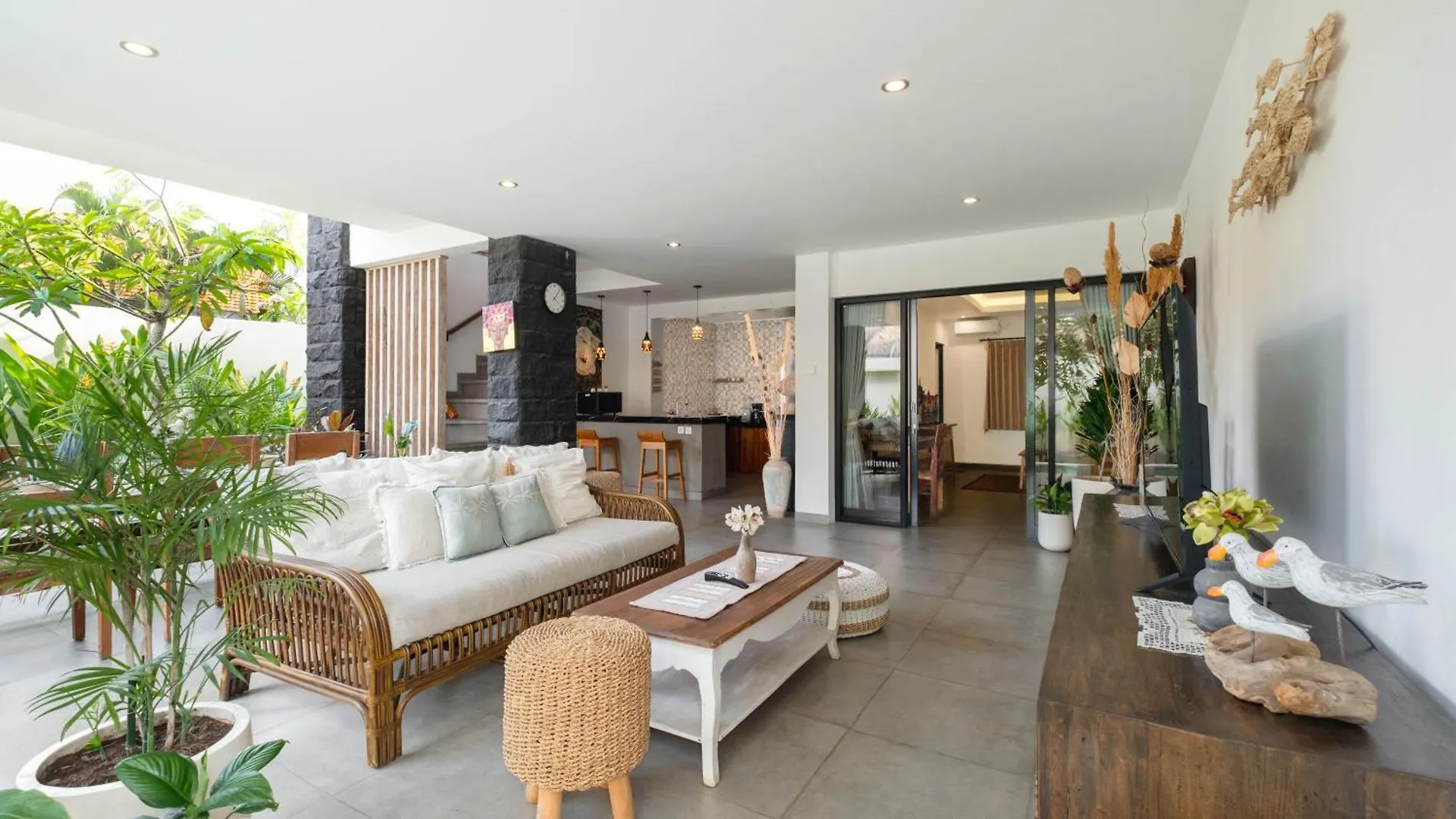 Villa Ambalika By Villa Finder Seminyak